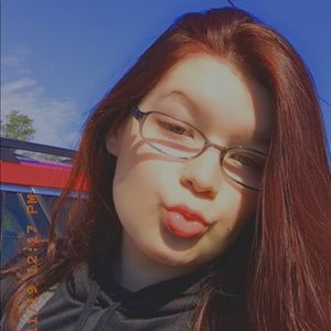 Meet your Posher, Marissa